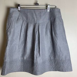 ⭐️Kensie light gray skirt silk and linen size 8 🌞